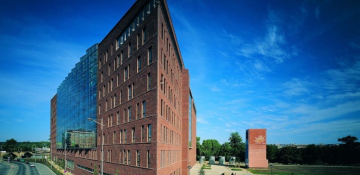 Moderní kancelář k pronájmu, Praha 8 - 447m2