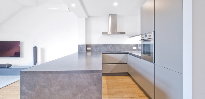 Luxusní byt na pronájem s terasou a výhledem