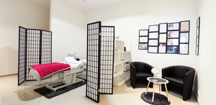 Obchodní prostor k pronájmu, Praha 2 - 252m2