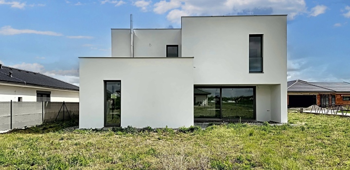 Prodej luxusní novostavby Praha-východ – 308