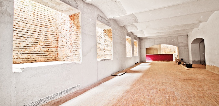 Pronájem obchodních prostor, Nové Město - 414m