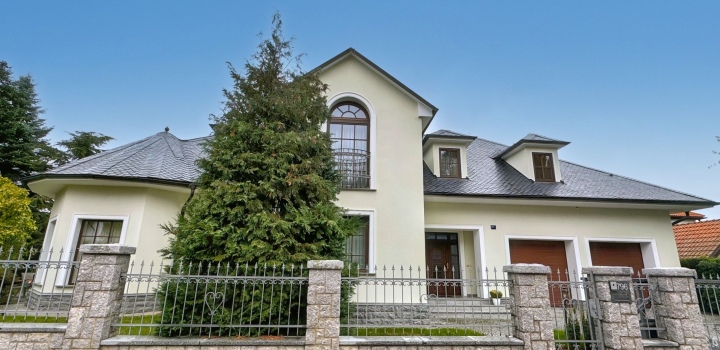 Prodej rodinného domu 7+1, Průhonice – 348