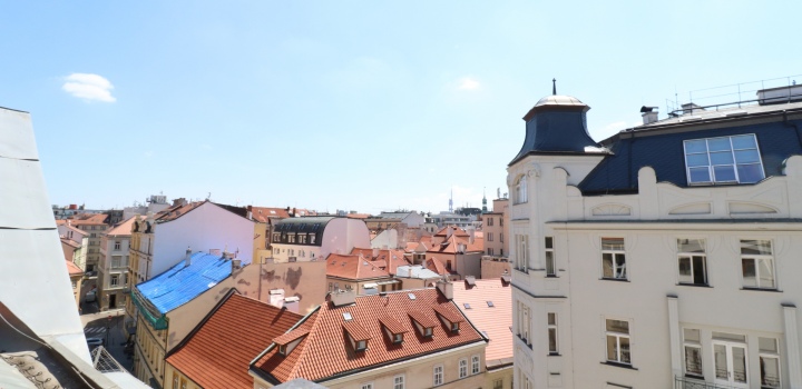 Pronájem bytu 1+1 na Starém městě-45m2