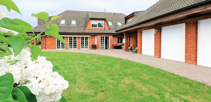 Prodej luxusní vily, Praha-jihovýchod - 830m