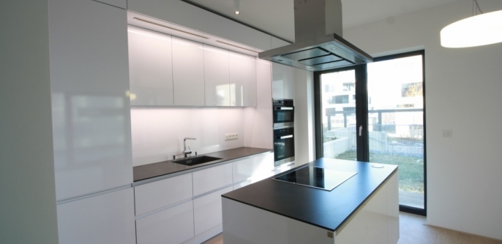 Byt na pronájem Střešovice 116m