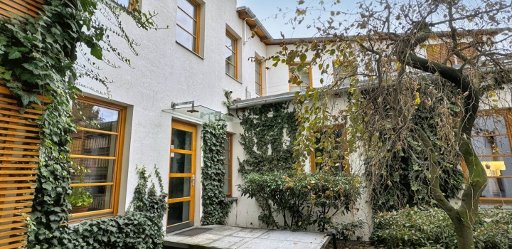 Pronájem bytu 4KK Praha 2 - 173m2