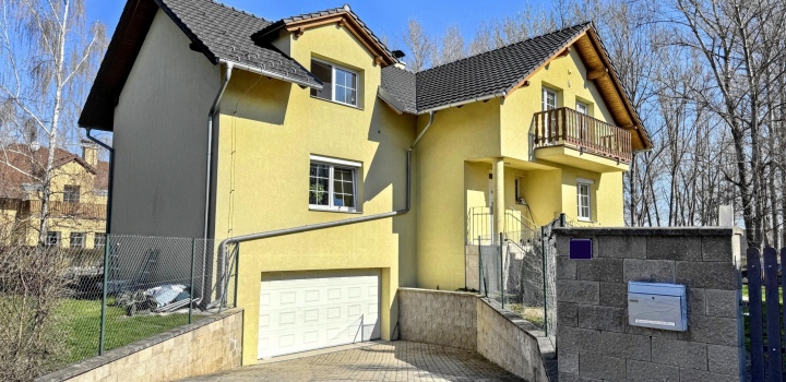Pronájem RD, Průhonice - 260 m2