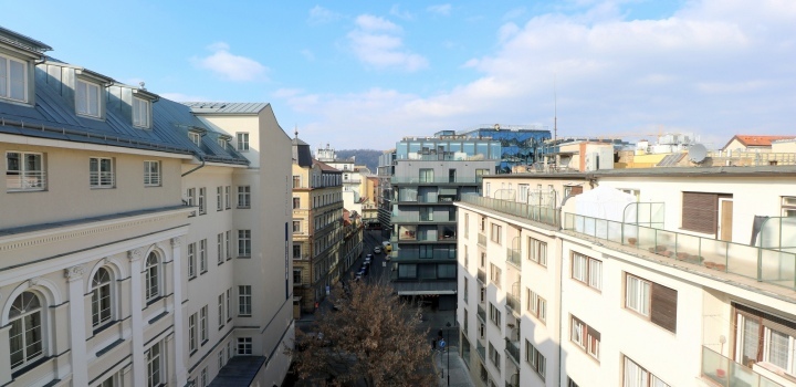 Byt na pronájem s terasou Praha 1 - 202m