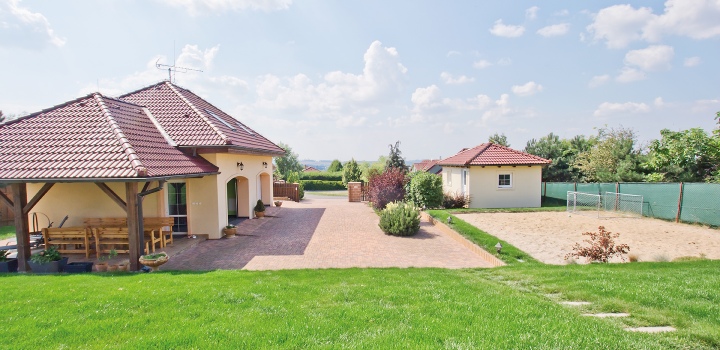 Unikátní vila s možností podnikání na prodej