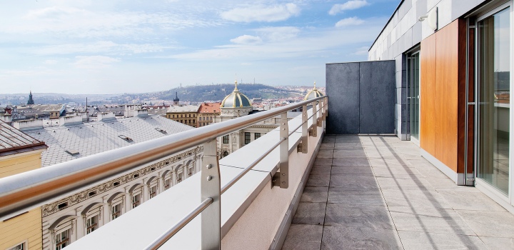 Luxusní penthouse s terasou na prodej - Praha