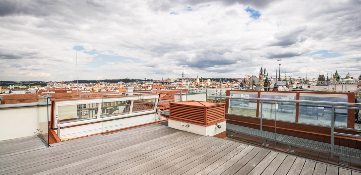 Luxusní byt na pronájem Staré Město - 201m