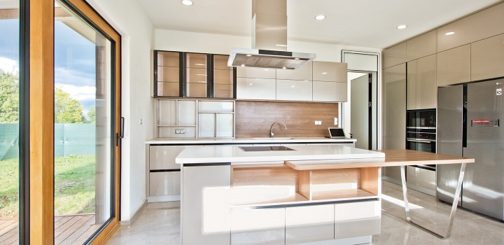 Luxusní vila na prodej v okolí Prahy - 320m