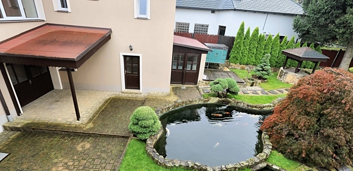 Luxusní vila na prodej v Šáreckém údolí