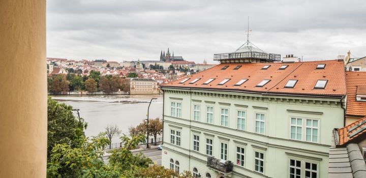 Prodej luxusního bytu 4+1 s výhledem na Hrad