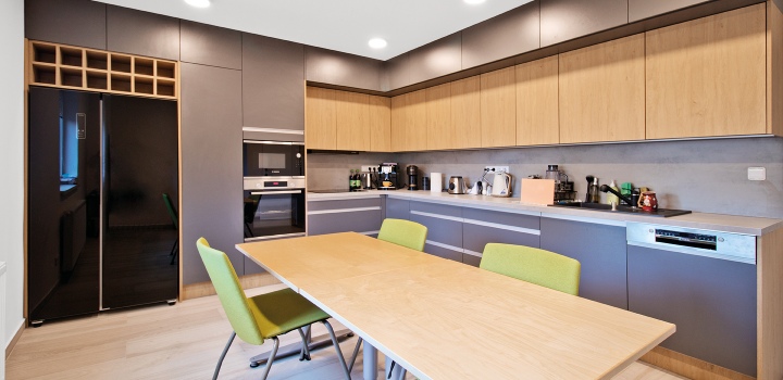 Luxusní dům na pronájem na Praze 9 -220m2