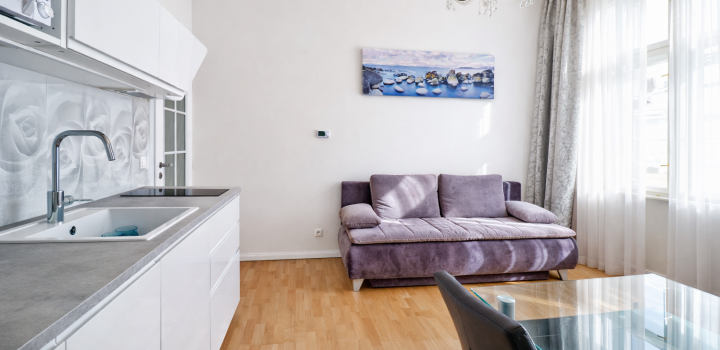 Luxusní byt na pronájem 2+kk, Praha 1 - 41 m²