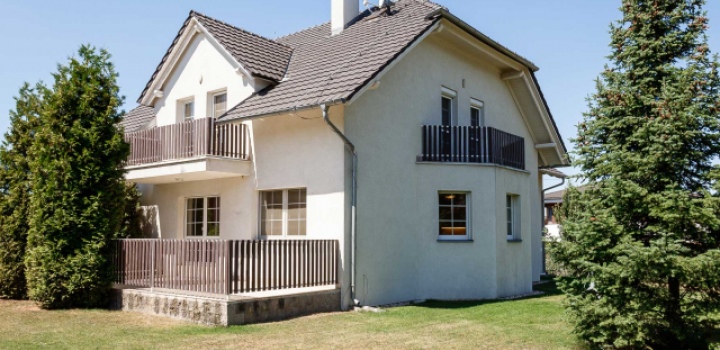 Pronájem rodinného domu 6+1, Průhonice - 300m2