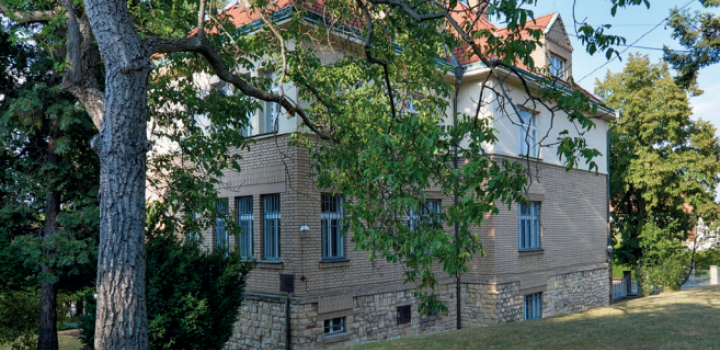 Vila na prodej Střešovice 441m