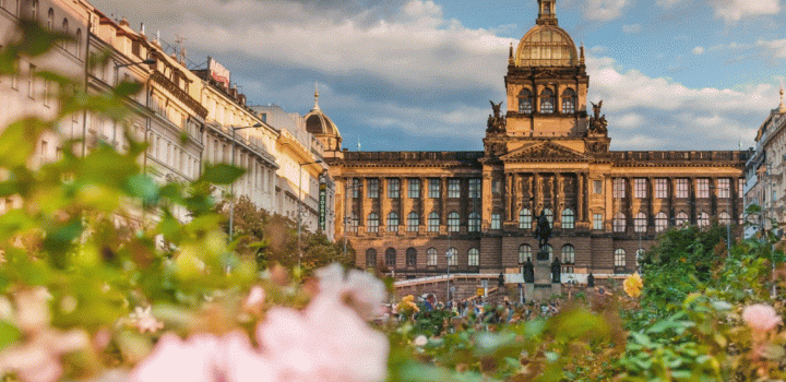 Prodej bytu 2+kk, Praha 1 - 55,m