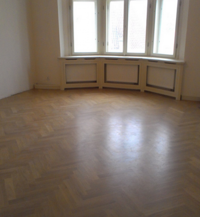 Apartment in Old Town 180m 4