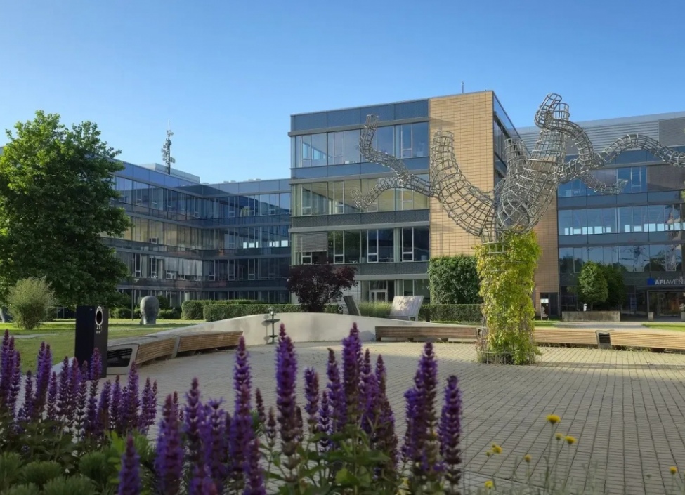 Pronájem kancelářských prostor, Praha 5 - 1 261 m² 1