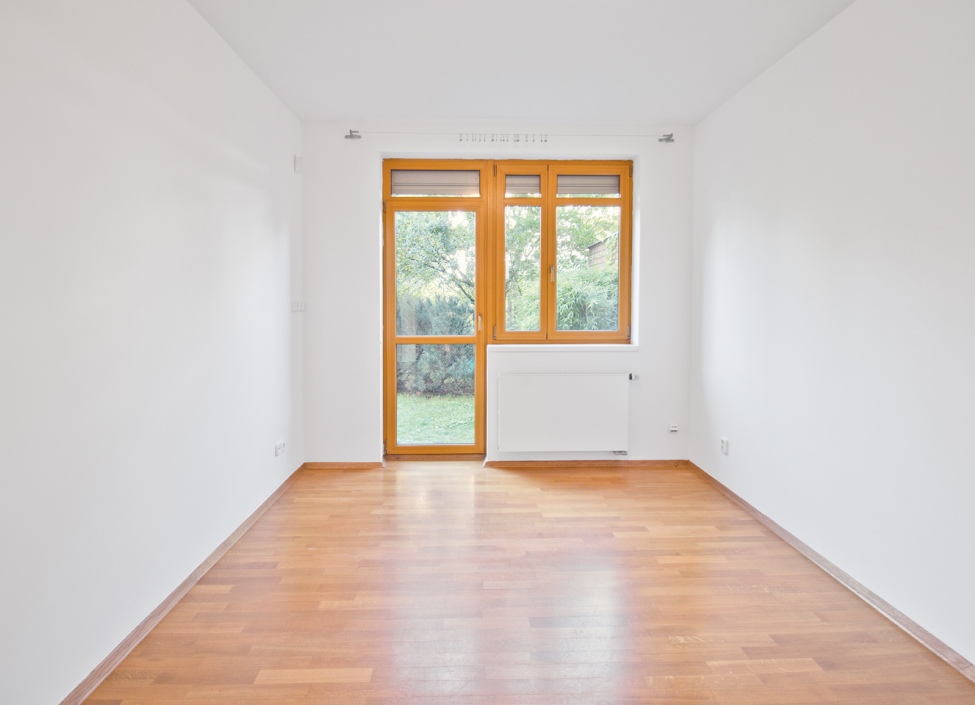 Apartment 3+kk for rent with a garden, 98 m2 - Prague 5 1