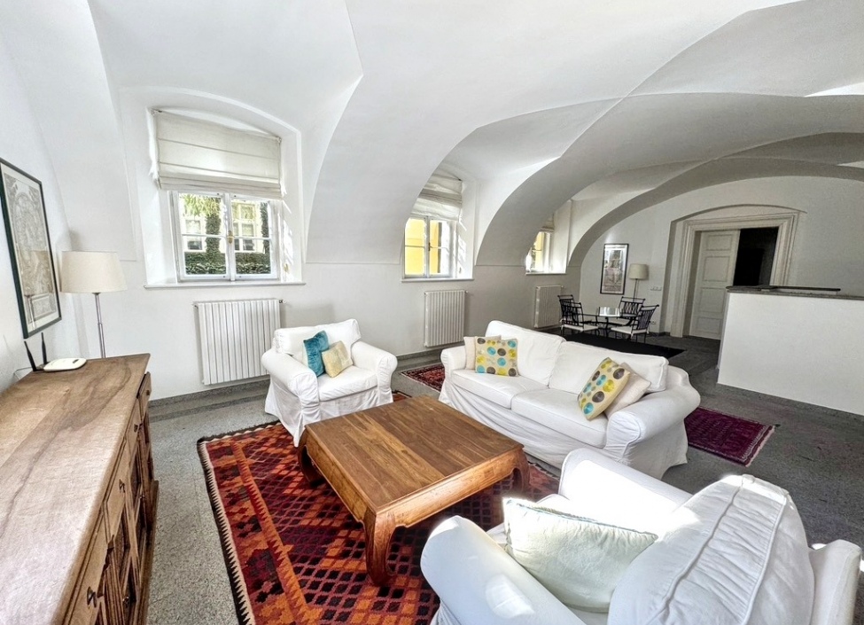 Luxusní byt na pronájem 2+kk, Praha 1 - 92 m² 0