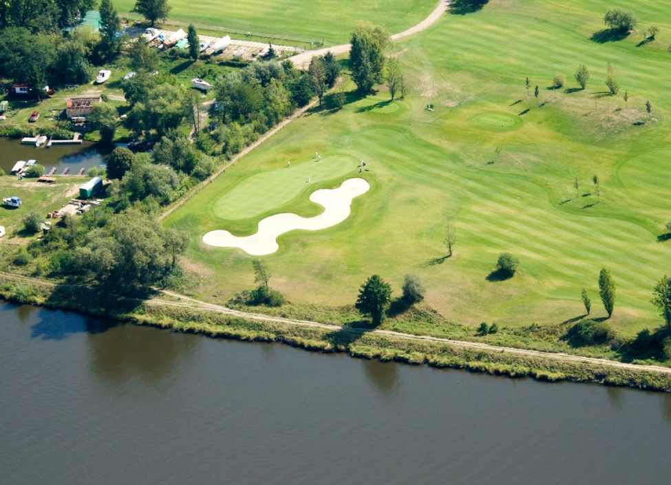 Byt 1+kk na prodej s terasou, Praha 5 - 33m 3