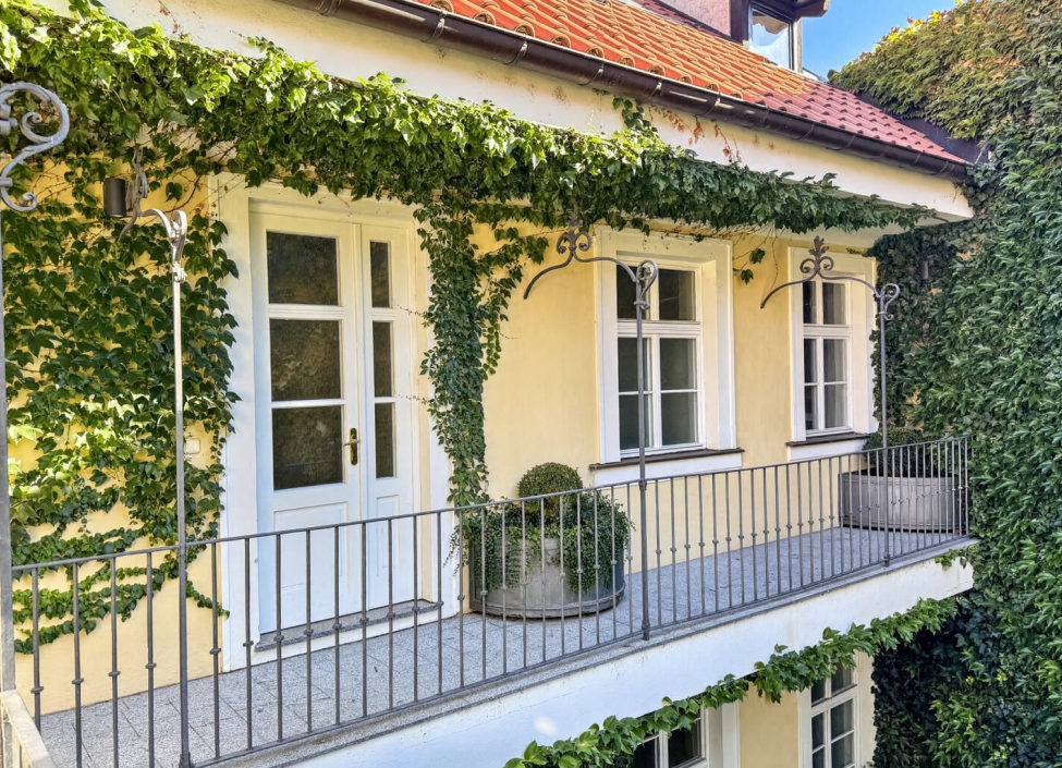 Pronájem luxusního bytu s terasou 4+1, Praha 1 Malá Strana - 187 m 0