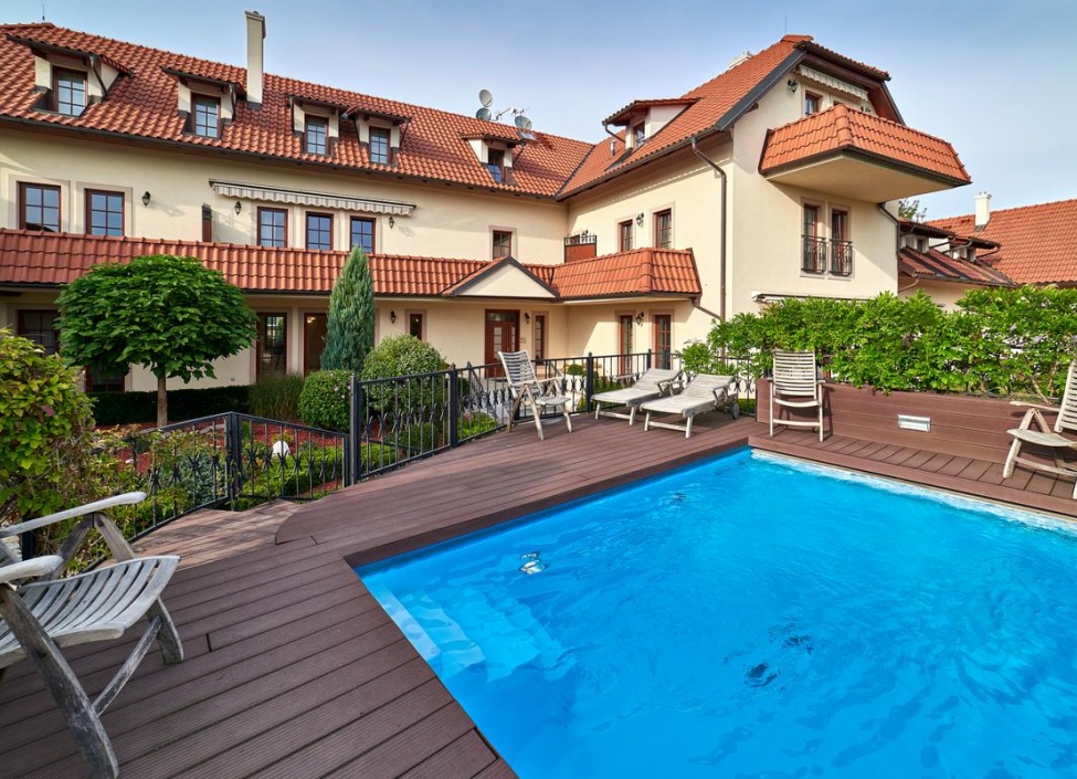 Luxury duplex 4+kt for rent in Prague 8 - Trója - 142m 0