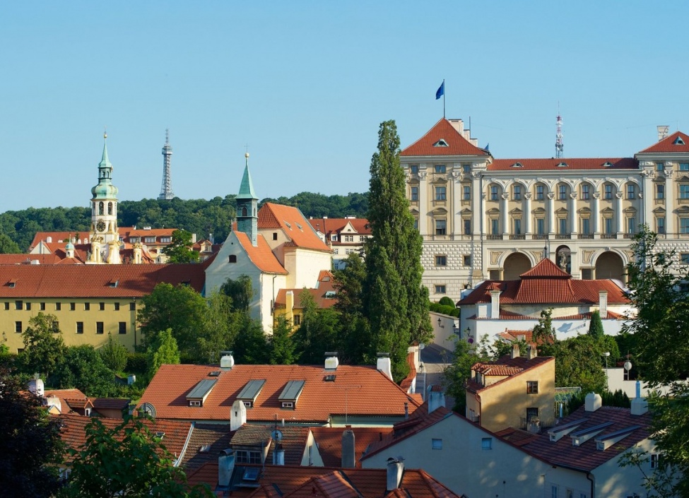 Barokní dům na prodej 198m2 na Praze 1-Hradčany 0