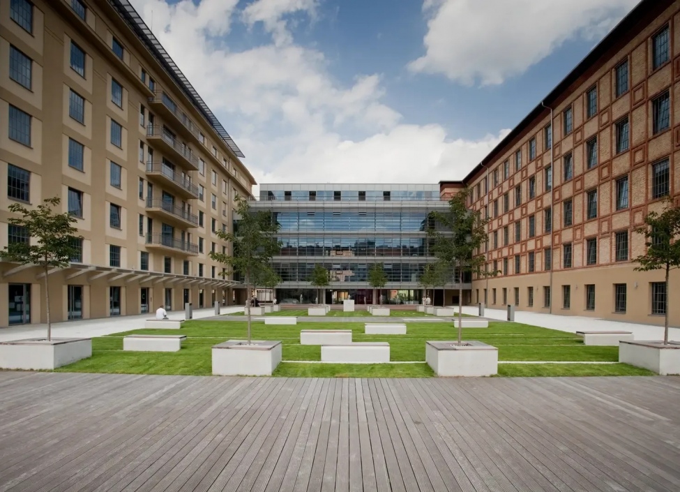 Pronájem kancelářských prostor, Praha 7 - 653 m² 3