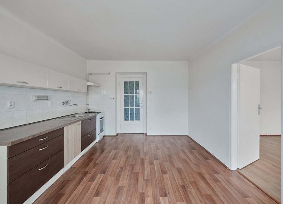Apartment 3 + 1 for sale - Praha 10 -Hostivař, 93 m 0