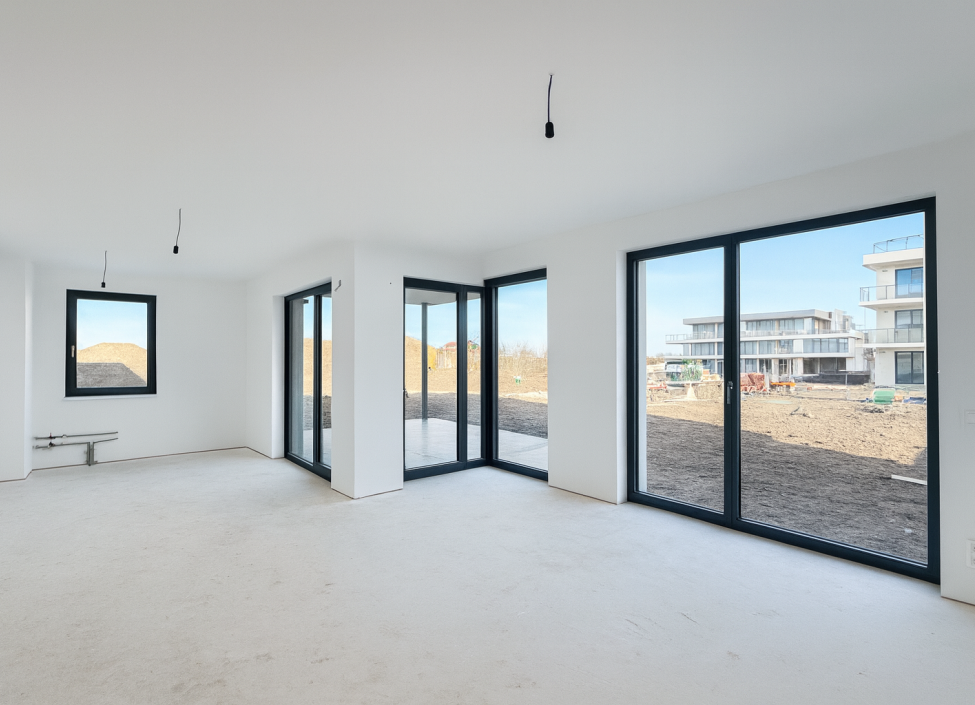 Prodej bytu 4+KK se zahradou a terasou, Dolní Chabry, Praha 8 - 109 m2 2