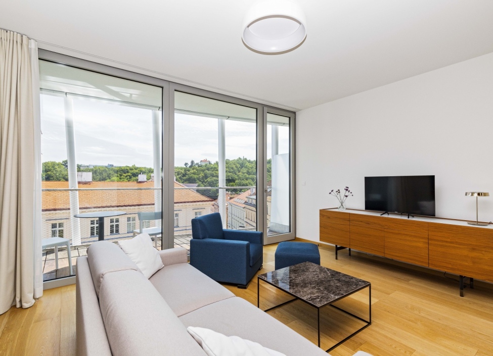 Luxusní byt s terasou na krátkodobý pronájem Praha 5 - 62m2 1