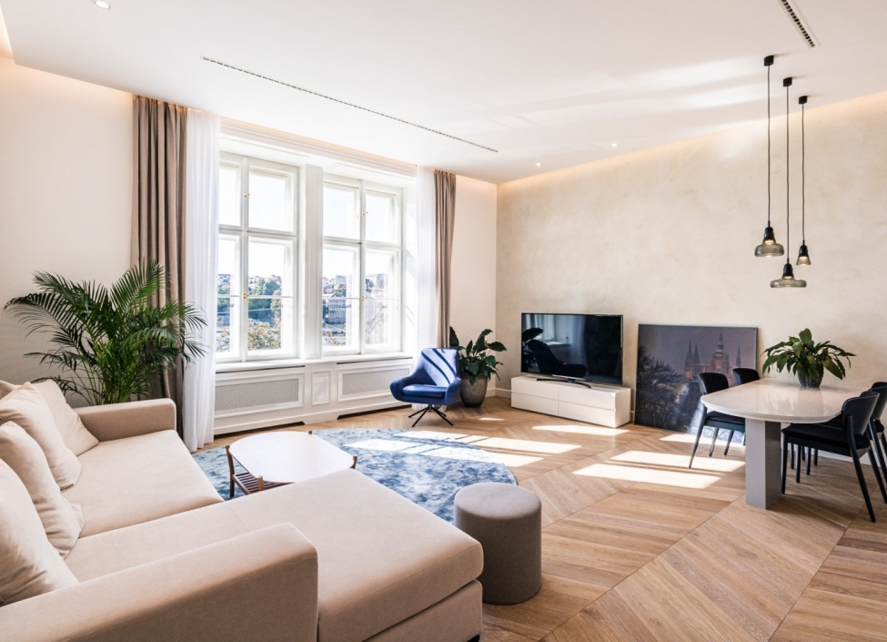 Luxury apartment for rent with a view of the Smetana riverside Prague 1 - 106 m² 0