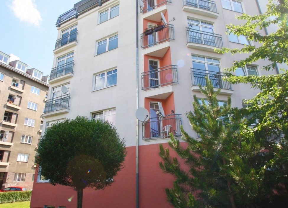 Apartment for sale at Vršovice 7