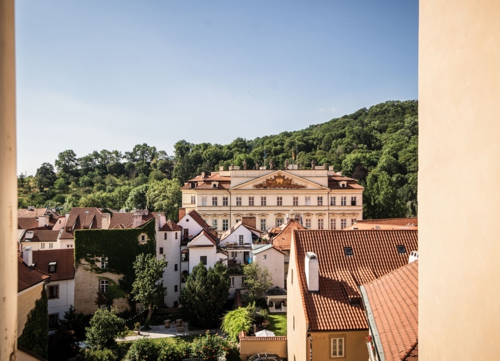 Apartment for sale in a historic palace - Prague 1 - Mala Strana - 143m 1