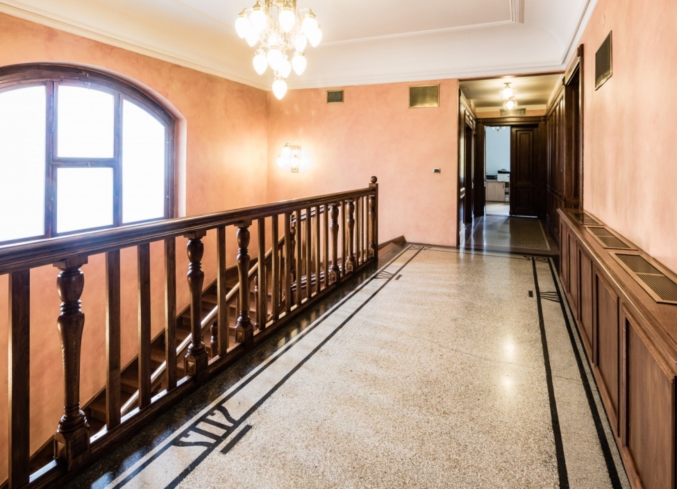 Vila na prodej Praha 5 - 1104m 1