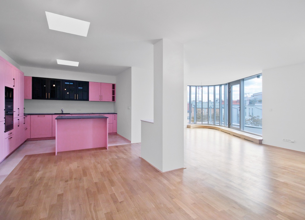 Luxury apartment for rent 85m2 v Karlíně - Praha 8 0