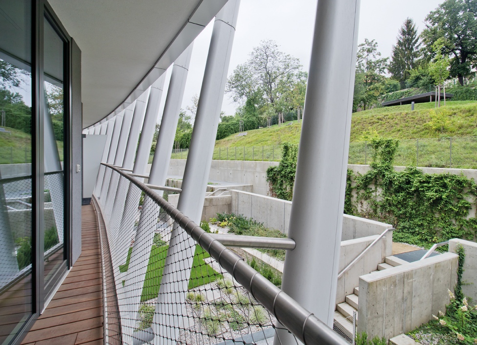Luxusní byt na pronájem 208m2-Praha 5 6