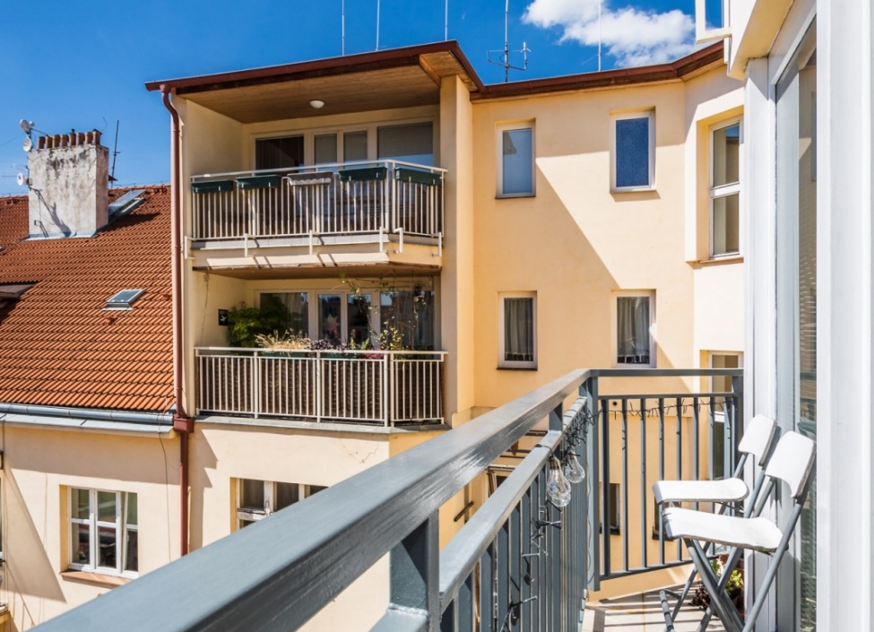 Квартира в аренду - Прага 3 - 72 м² 0