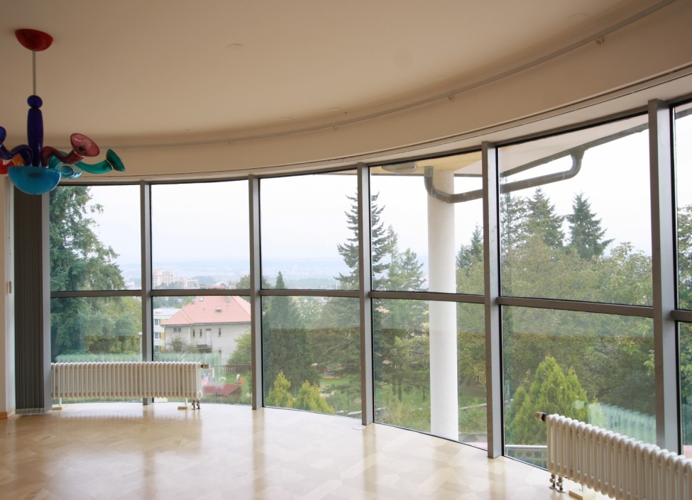 Luxusní vila k pronájmu Praha 8 - 1655m 7