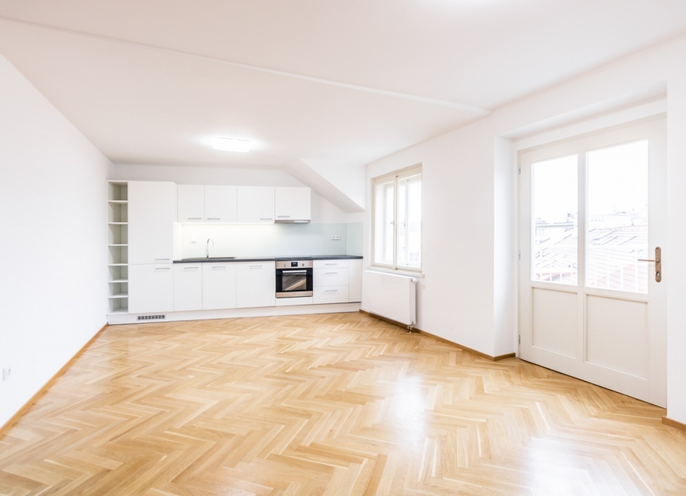 Kancelář se střešní terasou Praha 1, 173 m2 0