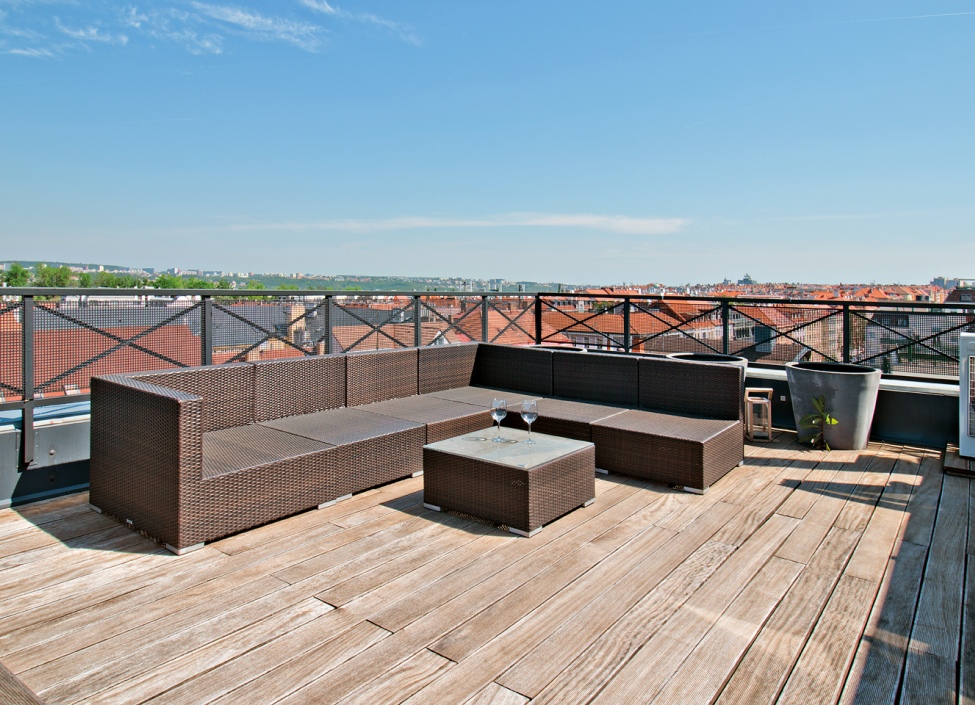Luxury duplex for rent, Prague 3 - 190 m2 1