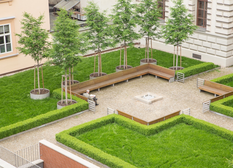 Luxusní byt po rekonstrukci Praha 1 - 115m 2
