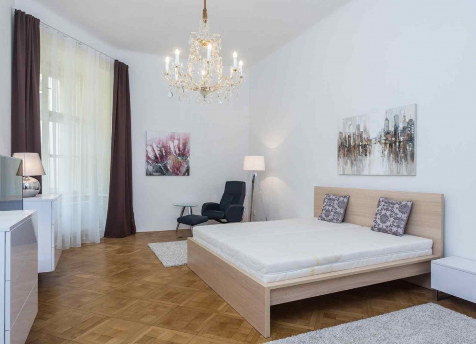 Luxury apartment in the city centre 69m 4