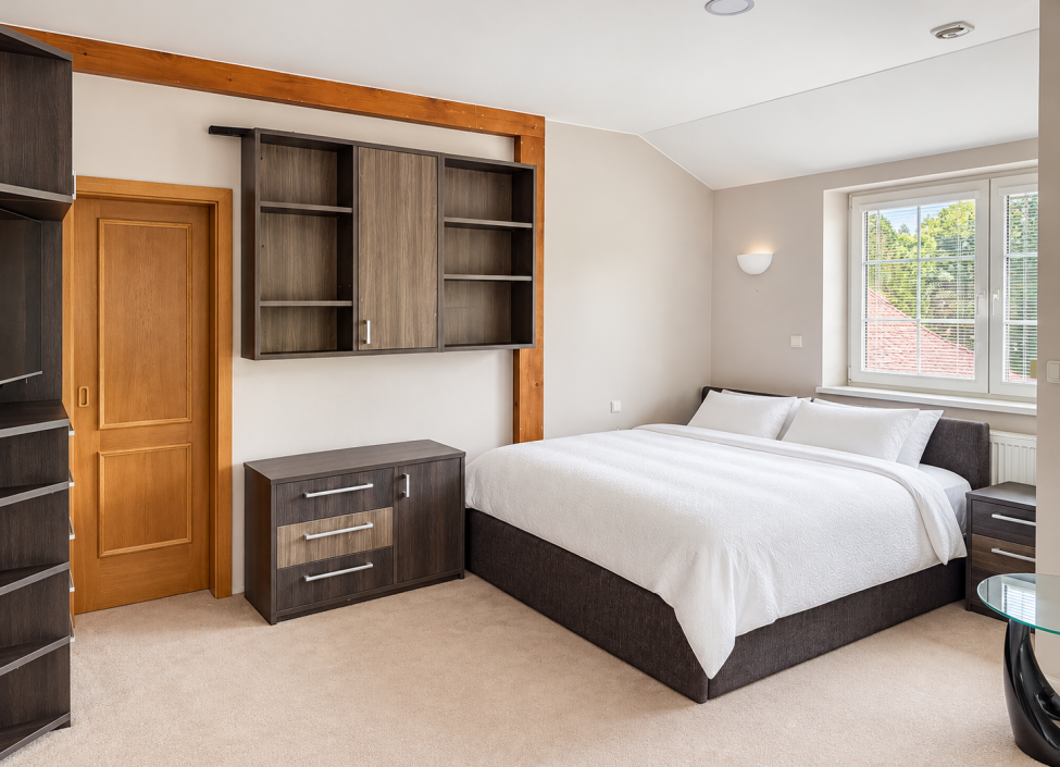 Prodej luxusní vily s wellness, Kamenice - 785 m2 15