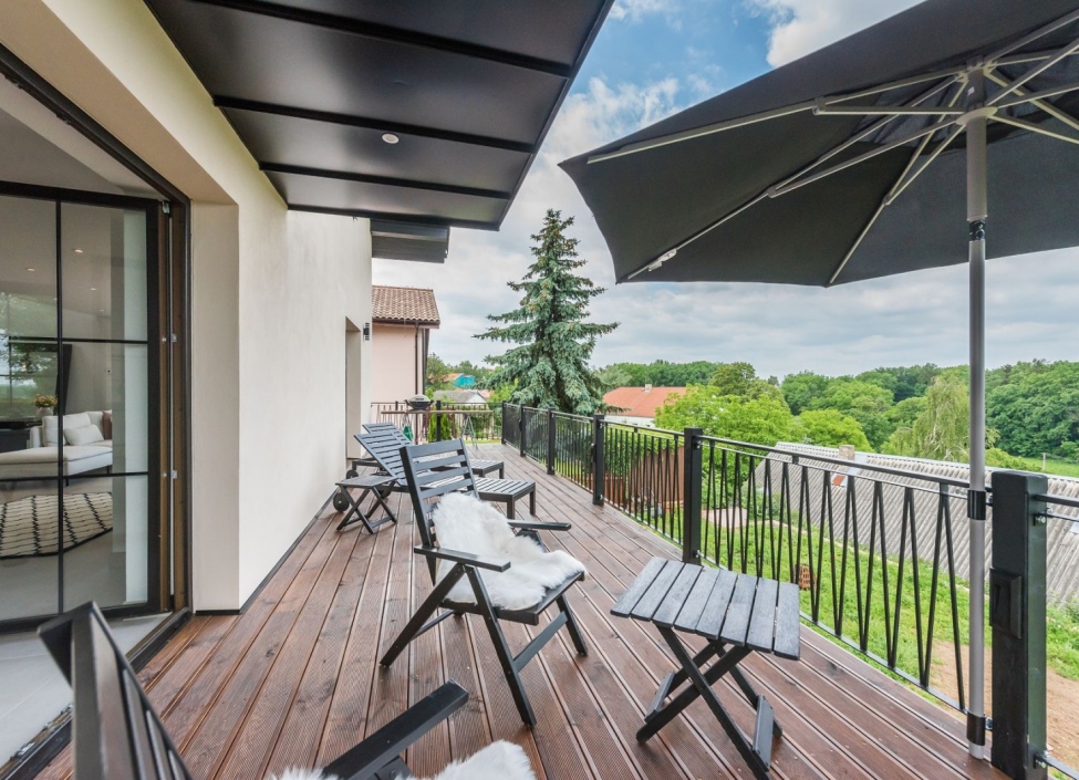 Luxusní vila 4+kk na pronájem, Praha západ – 357m2 1
