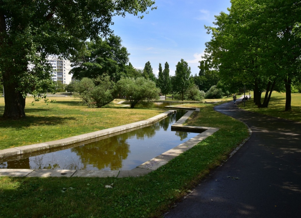 Prodej bytu s předzahrádkou 5kk, Praha 9 -176m2 6